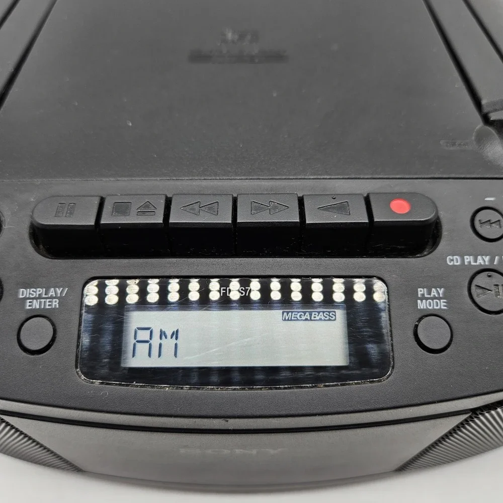 Sony CFD-S70 Portable CD Cassette Boombox AM/FM Radio Tested Works AC Cord Black